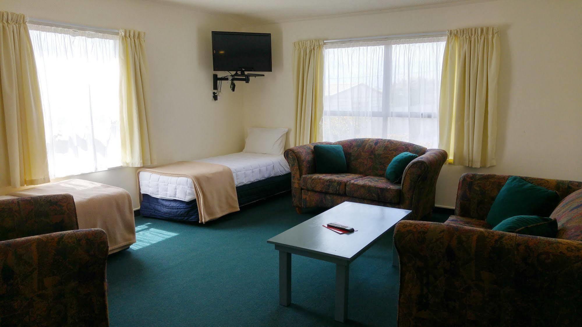 Hobson'S Choice Motel ダーガビル エクステリア 写真
